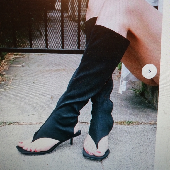 Jeffrey Campbell Confidence Kitten Heel Knee High Thong Sandal Boot BROWN